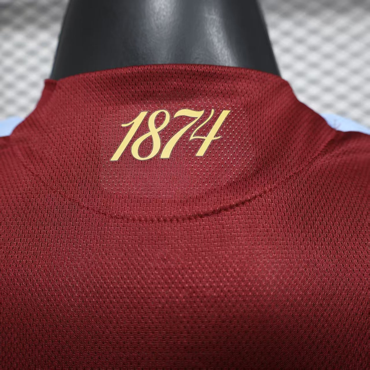 Maillot Domicile Aston Villa