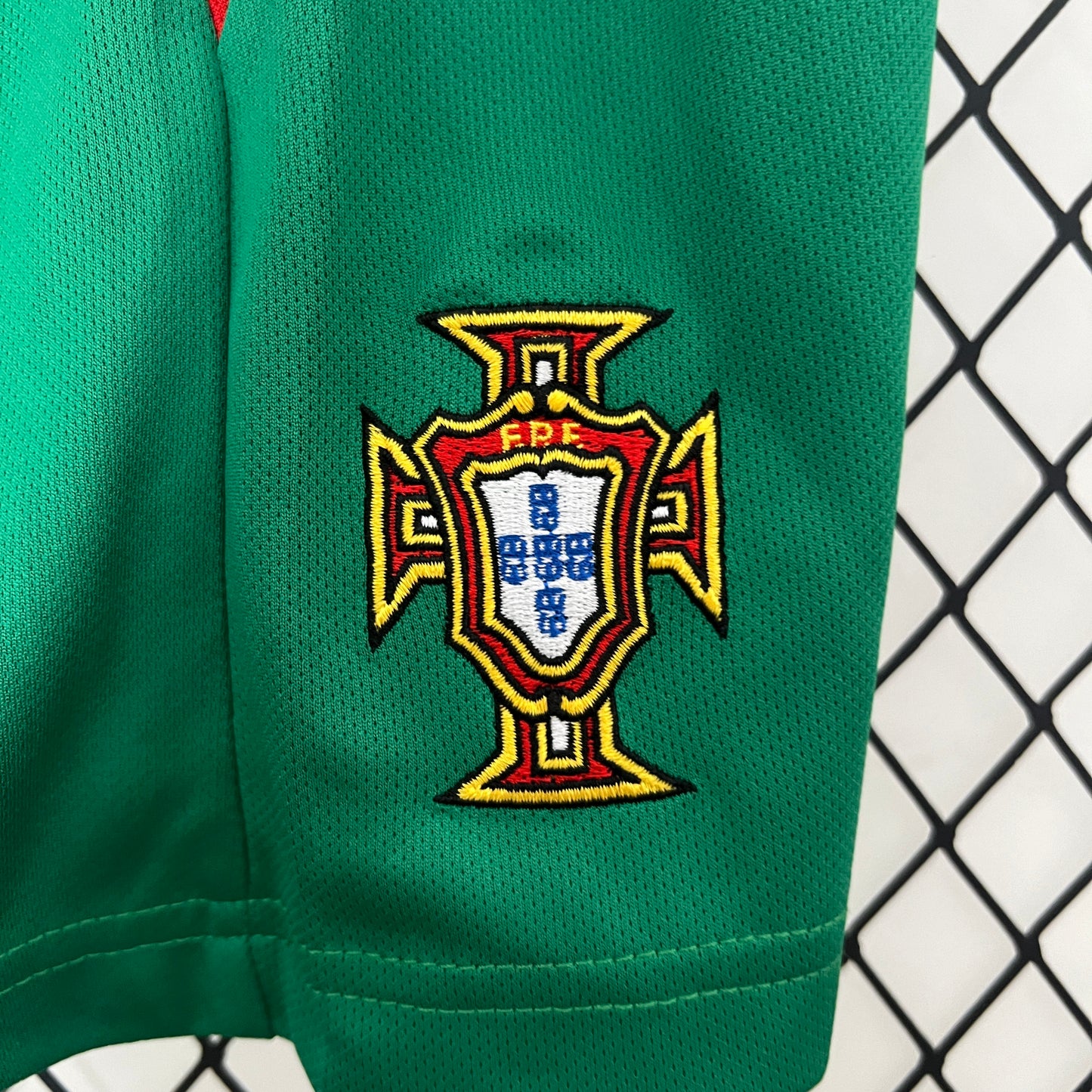 Kit Football Enfant Rétro Portugal Domicile 2004