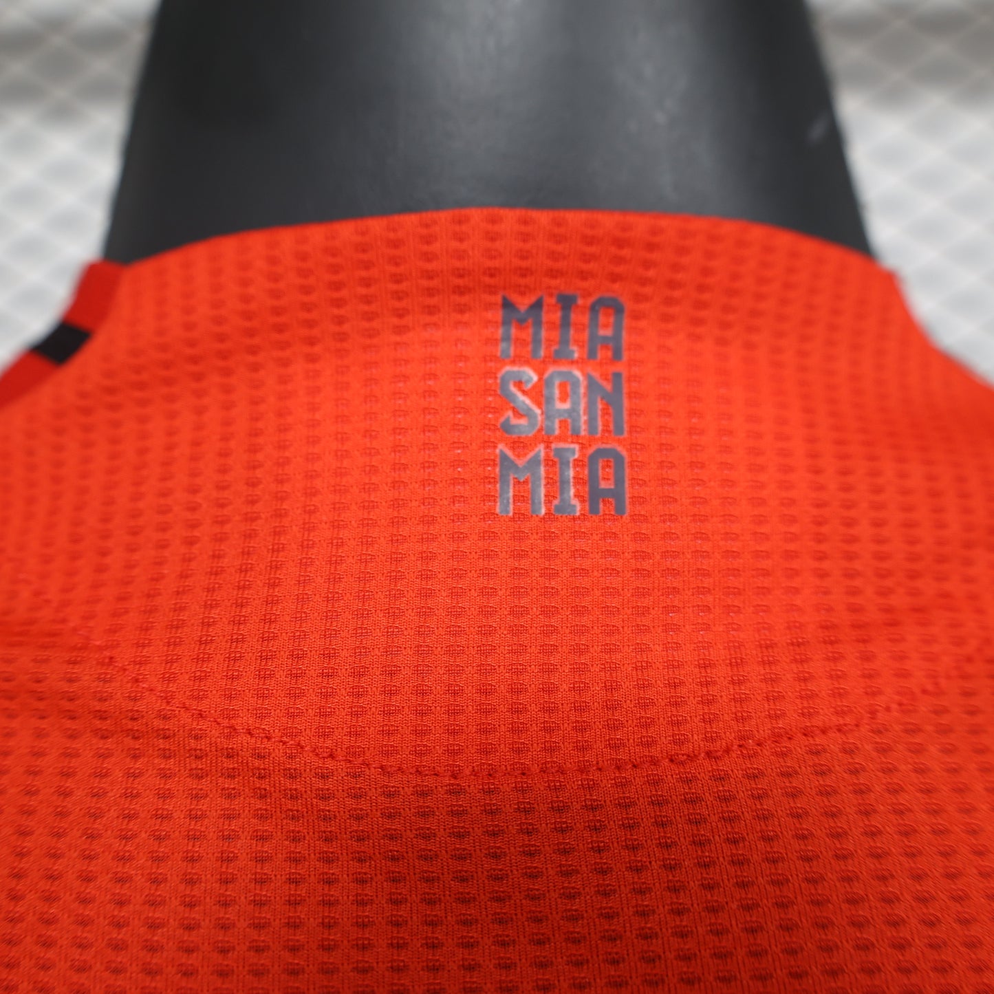 Maillot Domicile Bayern Munich 2024-2025