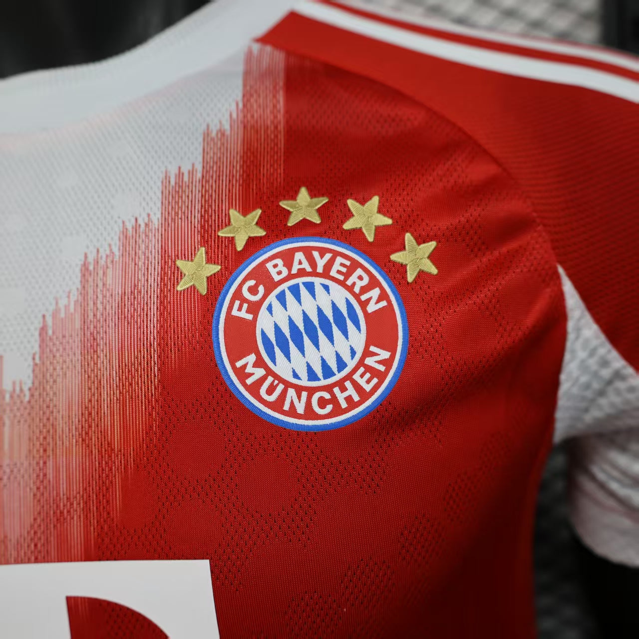 Maillot Domicile Bayern Munich 2025-2026