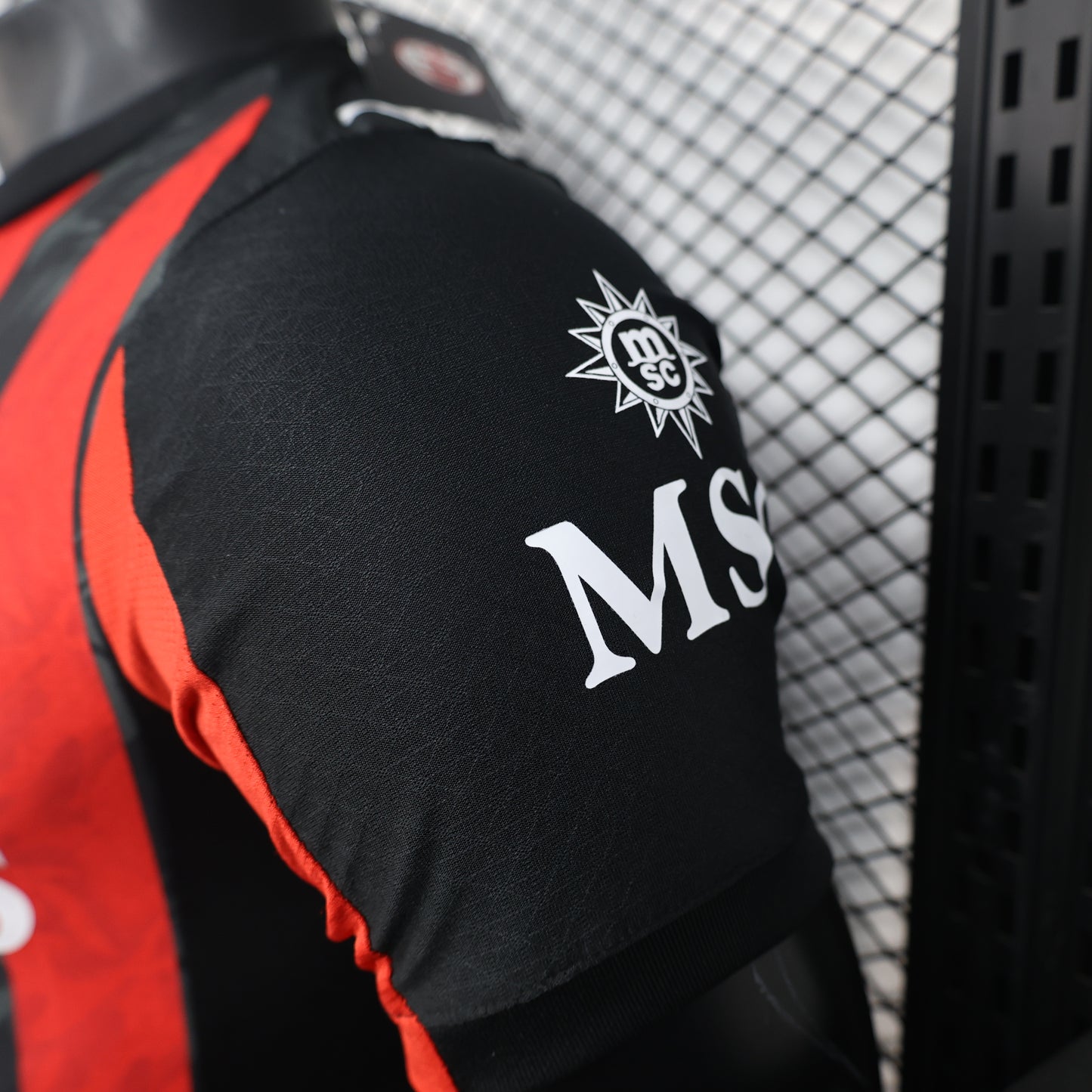 Maillot domicile AC Milan 2025-2026