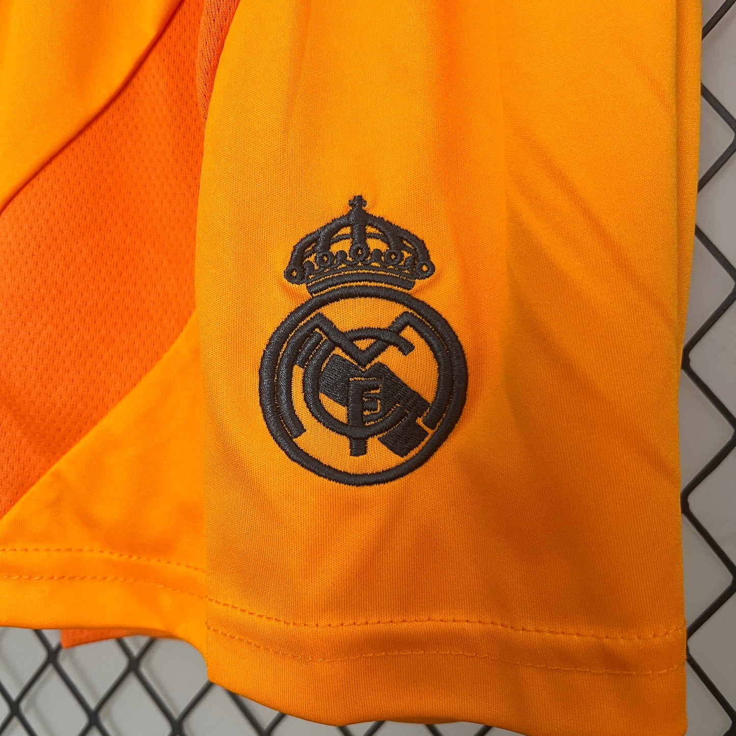 Kit Football Enfant Real Madrid Extérieur 2024/2025