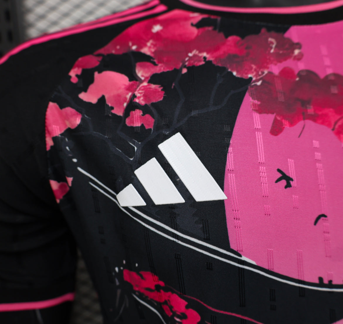 Maillot Spécial Rose et Noir Japon