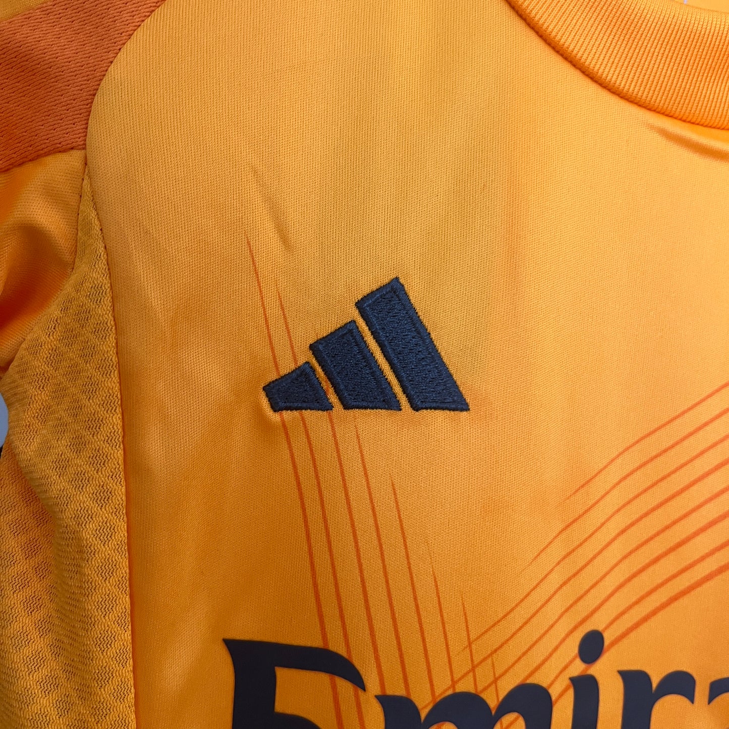 Kit Football Enfant Real Madrid Extérieur 2024/2025