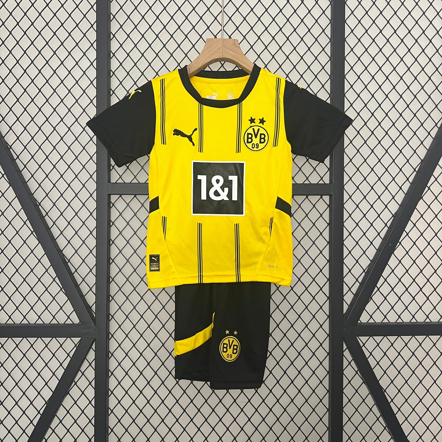 Kit Football Enfant Borussia Dortmund Domicile 2024/2025