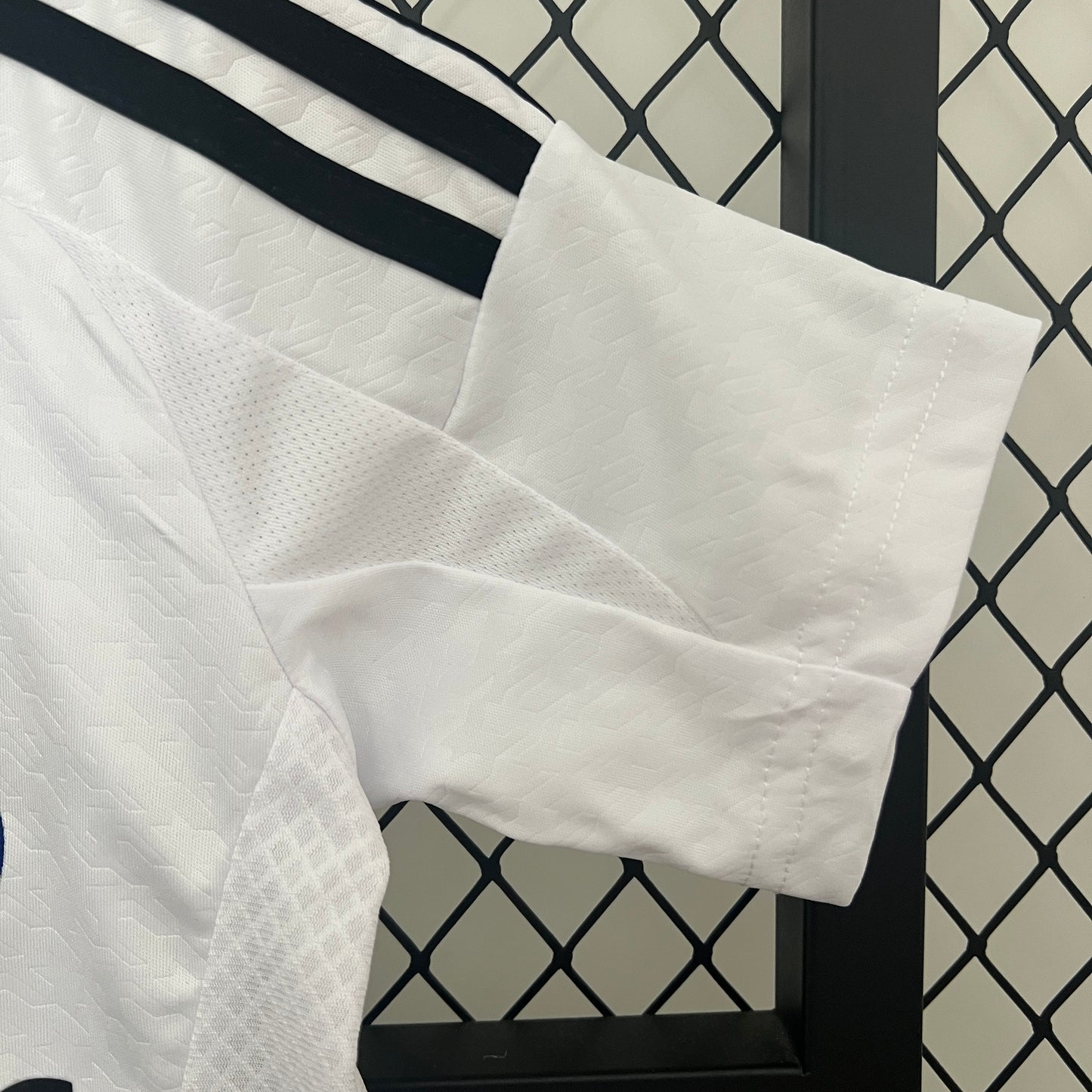 Kit Football Enfant Real Madrid Domicile 2024/2025