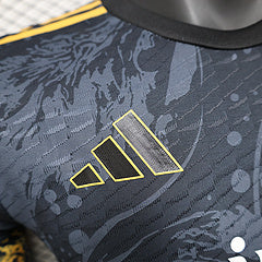 Maillot Special Dragon Or Real Madrid