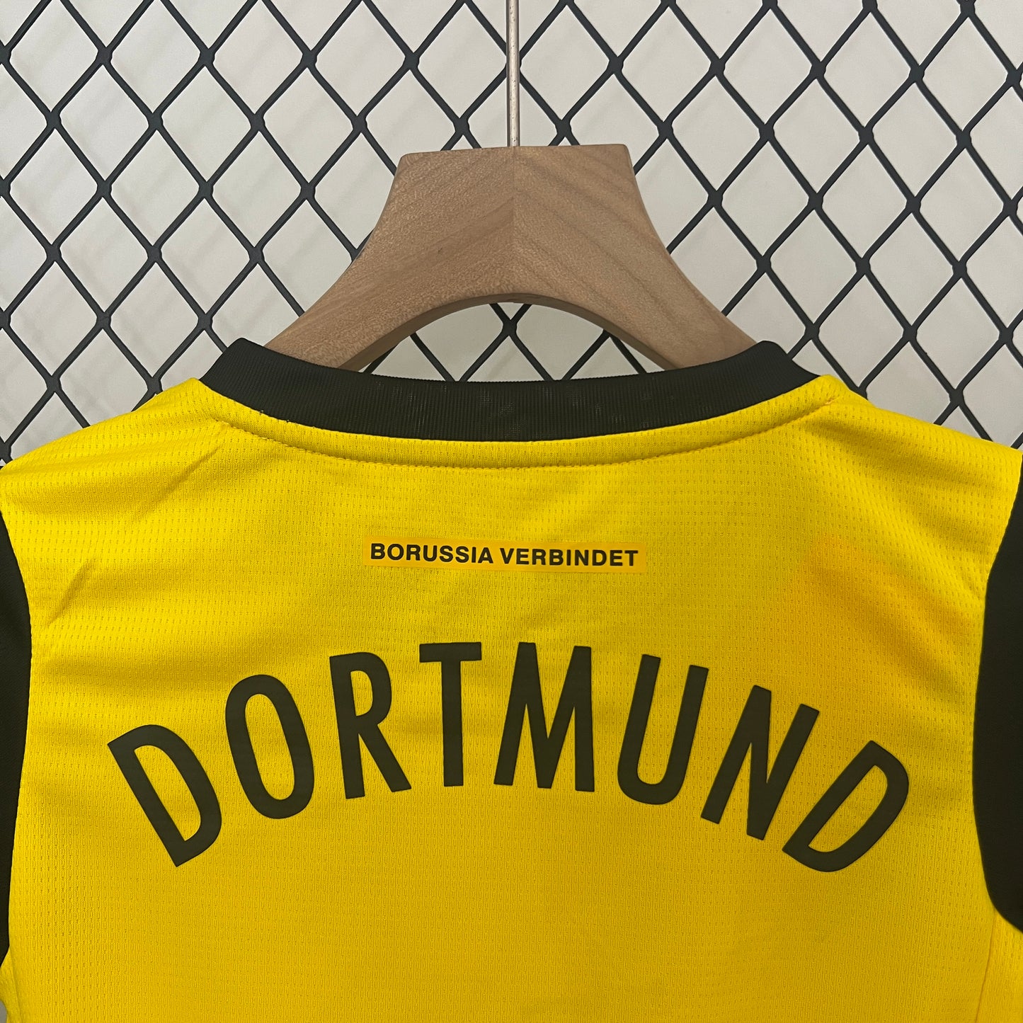 Kit Football Enfant Borussia Dortmund Domicile 2024/2025