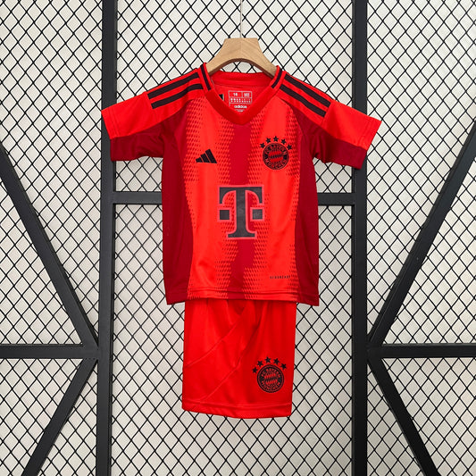 Kit Football Enfant Bayern Munich Domicile 2024/2025