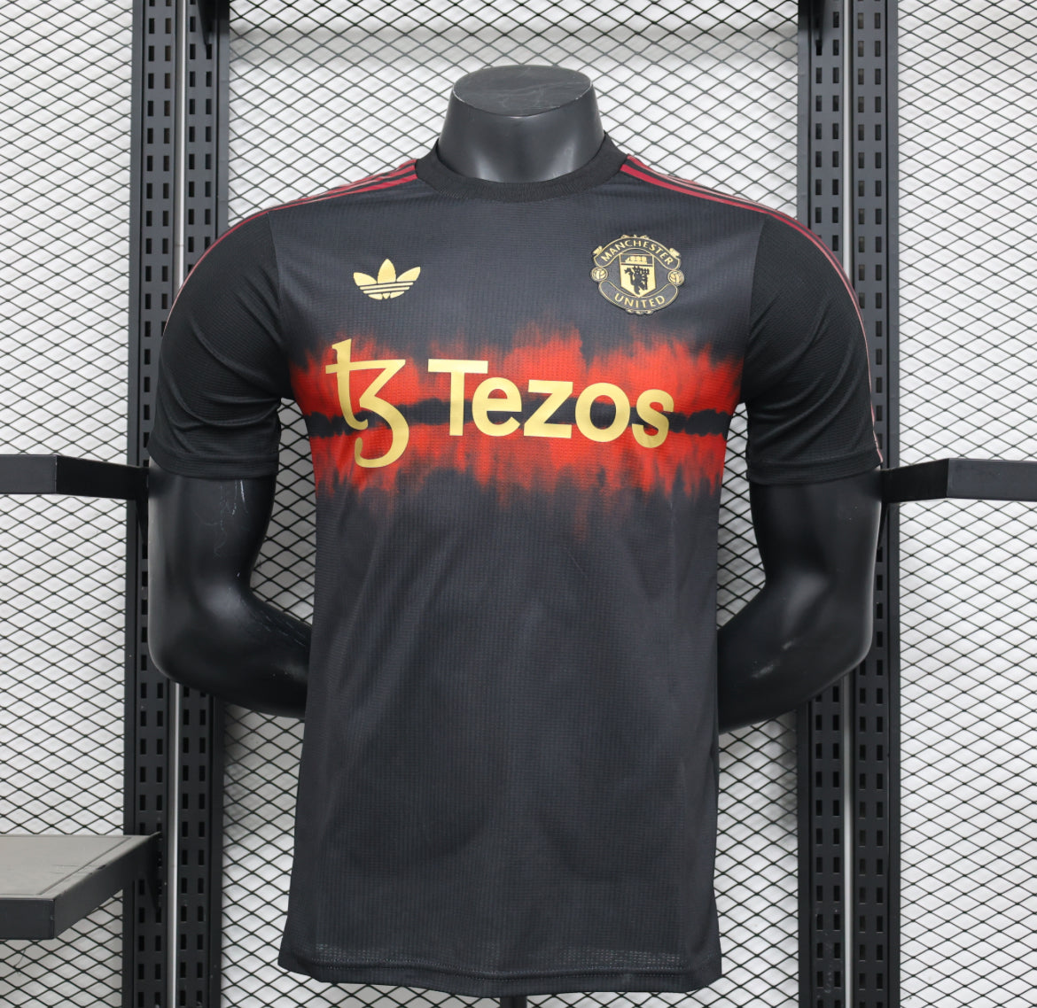Maillot d’entraînement Nouvel An Chinois Manchester United 2025